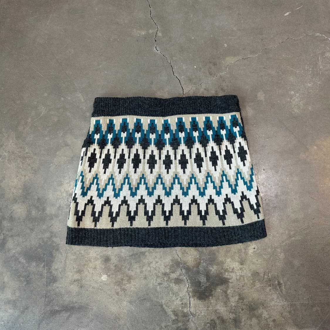 에스닉 패턴 니트 스커트 상품이미지5