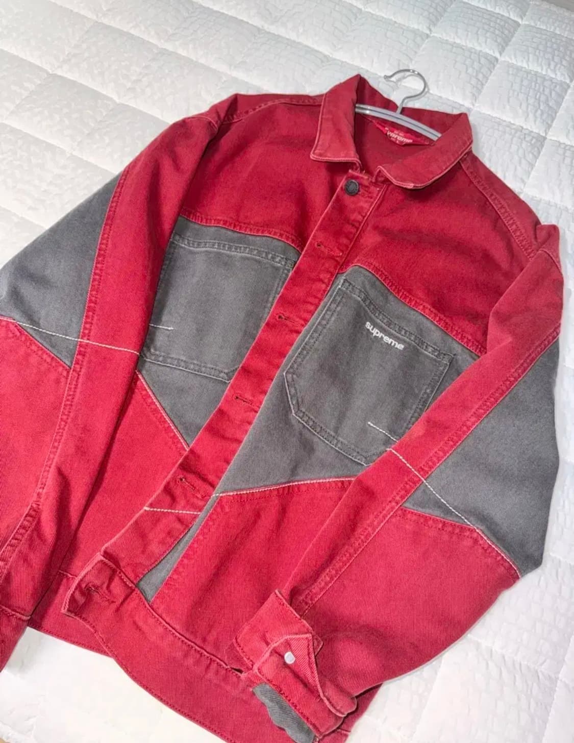 슈프림 22fw 투톤 데님 자켓 레드 상품이미지1