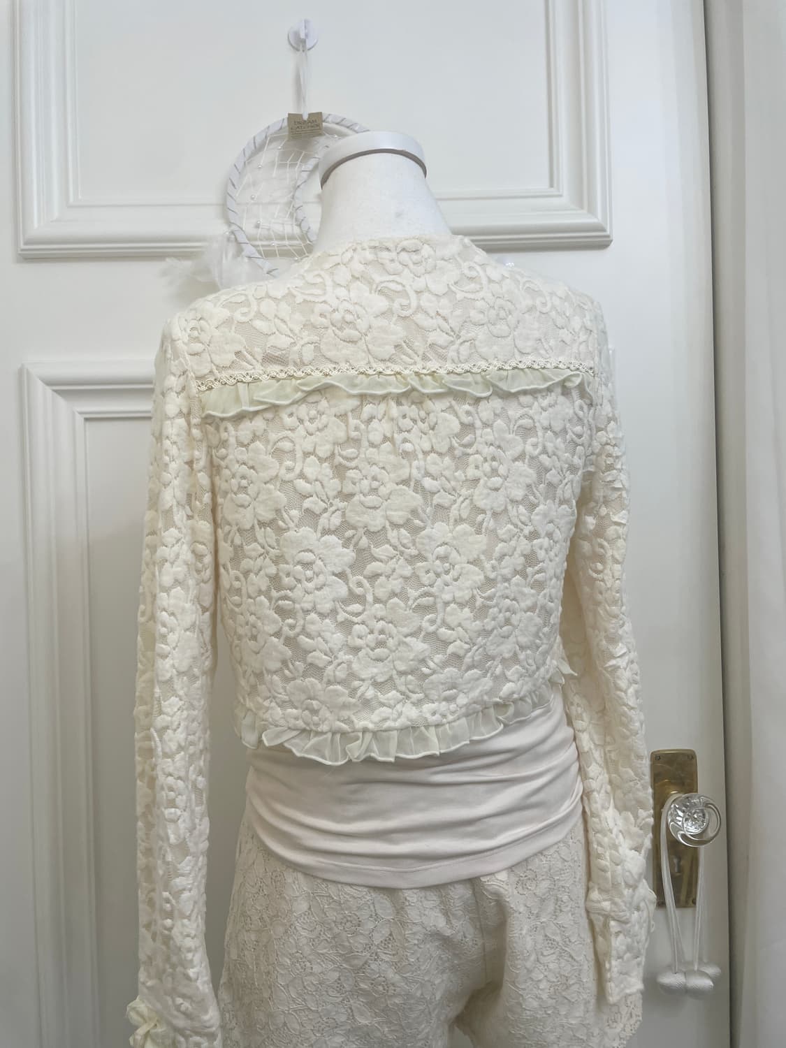 AXES FEMME ivory lace ruffle bolero card 상품이미지4