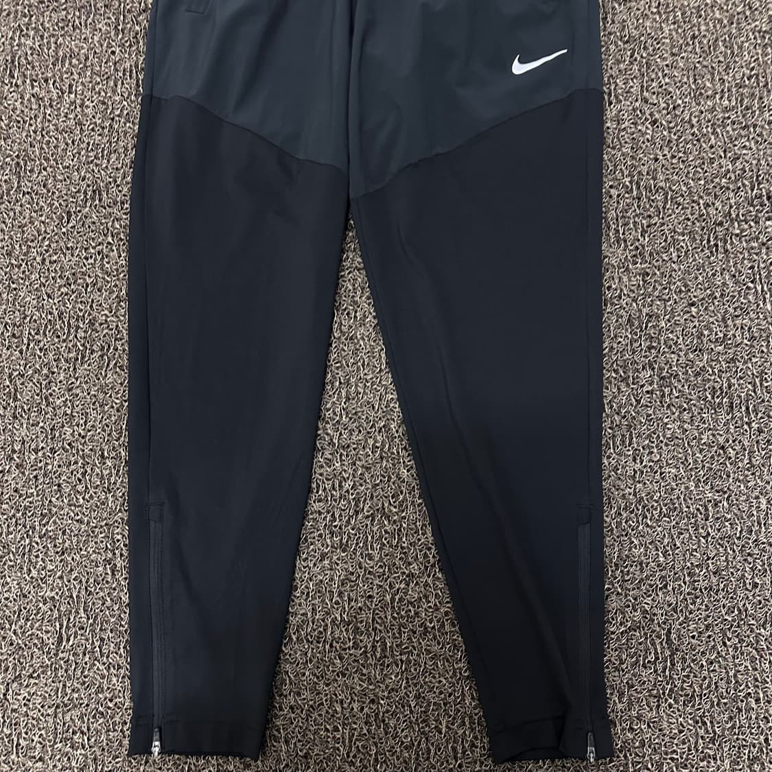 NIKE 나이키 드라이핏 폴리 여성 조거팬츠 블랙 L 상품이미지3