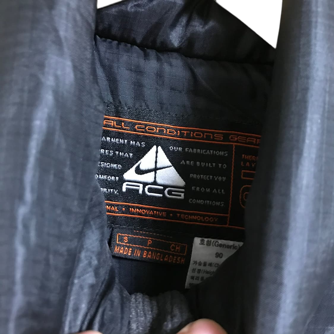 나이키 acg 패딩조끼 상품이미지5