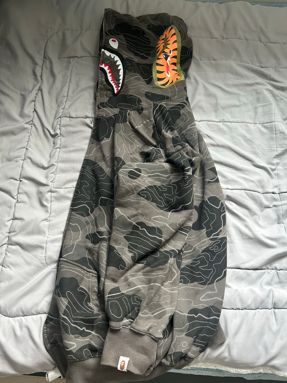 베이프 후드집업 상품이미지2