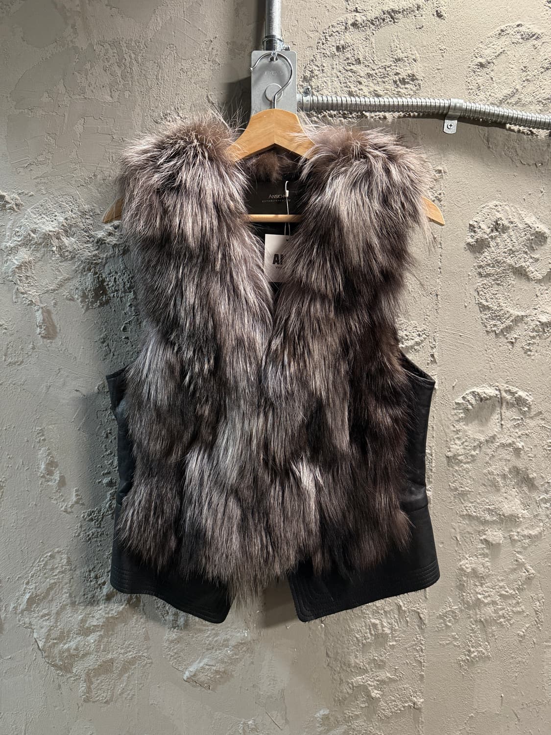 안식(ANSICH) 폭스퍼 밍크 레더 베스트 상품이미지1