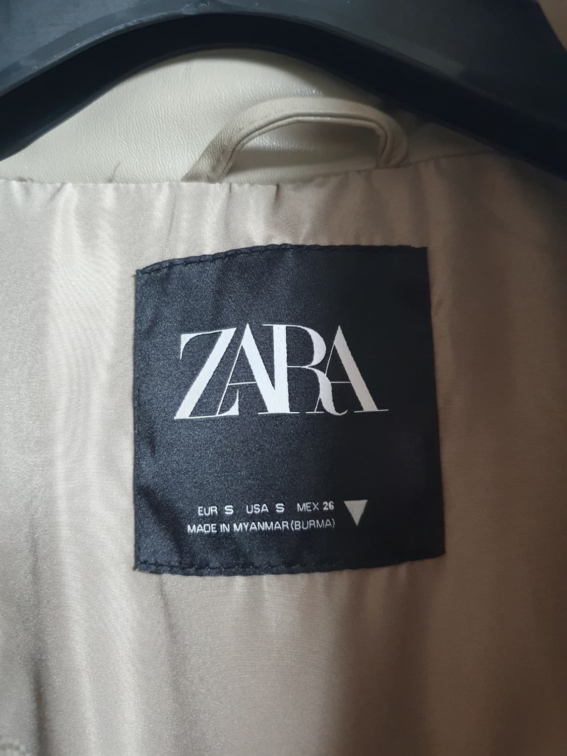 택포 자라 패딩조끼 모카 레더 하이넥 S 상품이미지9