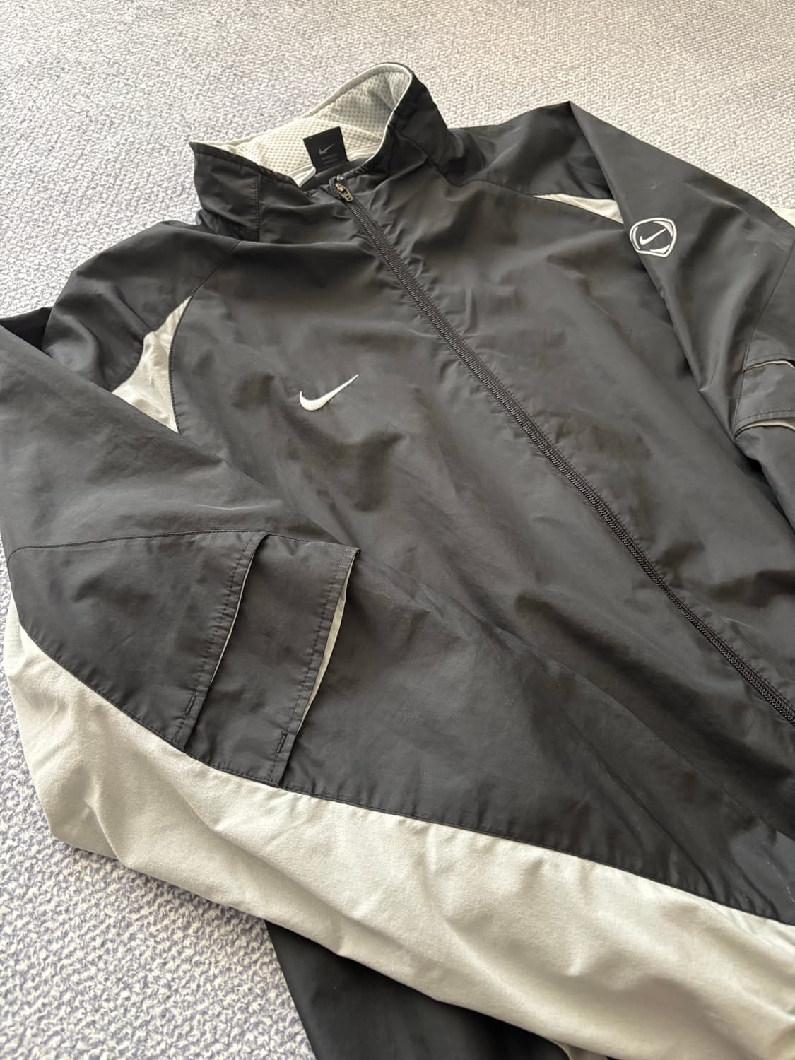나이키 바람막이 상품이미지2