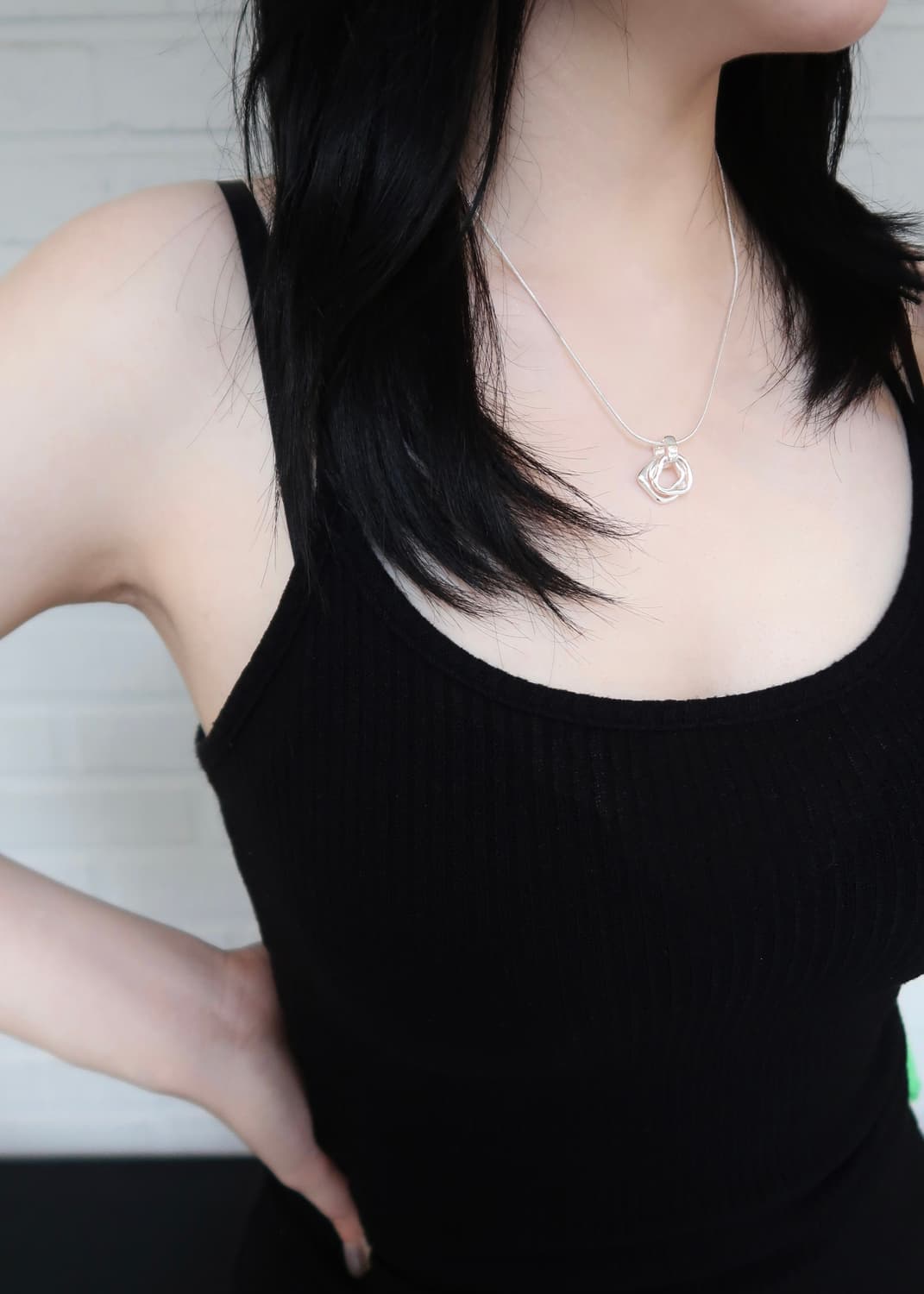 Square necklace 스퀘어 네크리스 상품이미지4