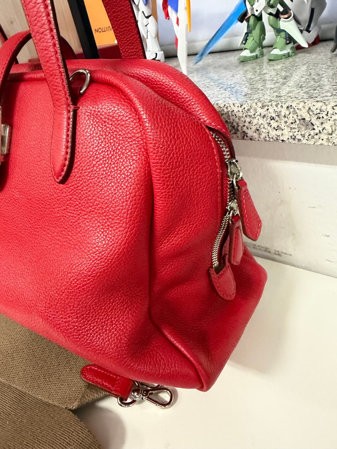 정품) VUNQUE 분크 레드 숄더 토트백 상품이미지4