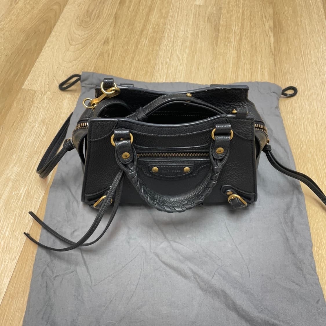 발렌시아가 네오 클래식 미니 상품이미지2