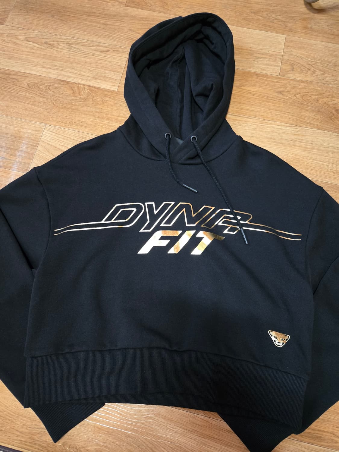 다이나핏 여성 블랙 크롭 후드티 상품이미지3