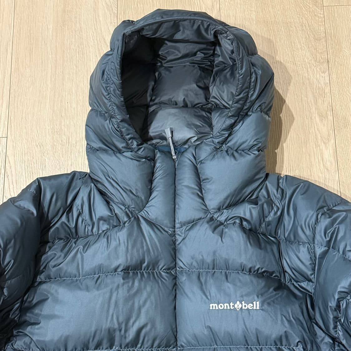 몽벨 라이트 알파인 XL 경량패딩 필파워800 상품이미지2