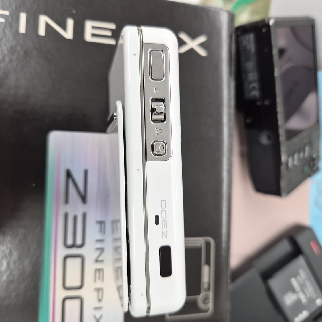 미품,풀박) 후지필름 파인픽스z300 화이트 디카 디지털 카메라 상품이미지7