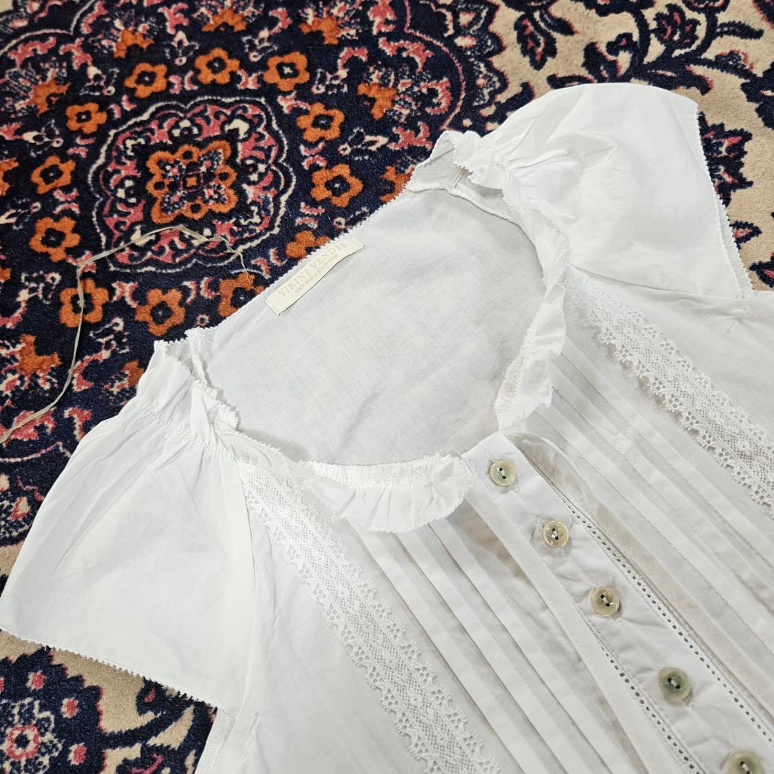 (새상품)비키니벤더 에리디아 레이스 프릴 셔츠 Free 상품이미지6