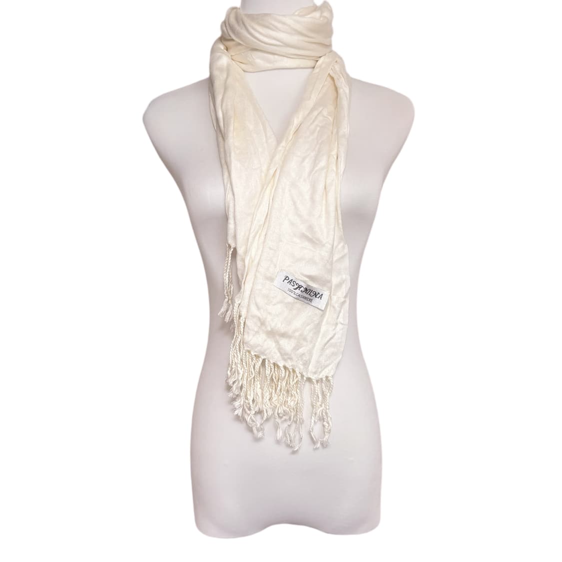 (이체시에눌) 파시미나 캐시미어 100 아이보리 실크 느낌 태슬 머플러 상품이미지1