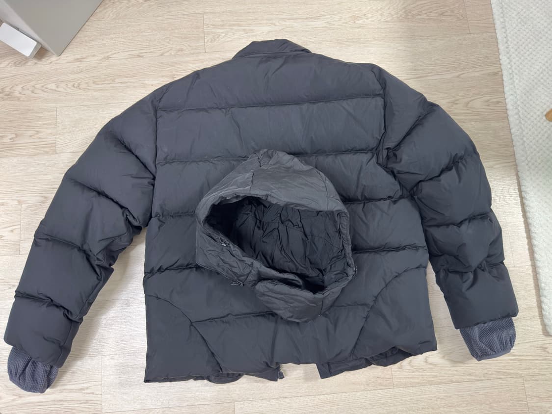 산산기어 패딩 24FW TAPED PUFFER JACKET 상품이미지3