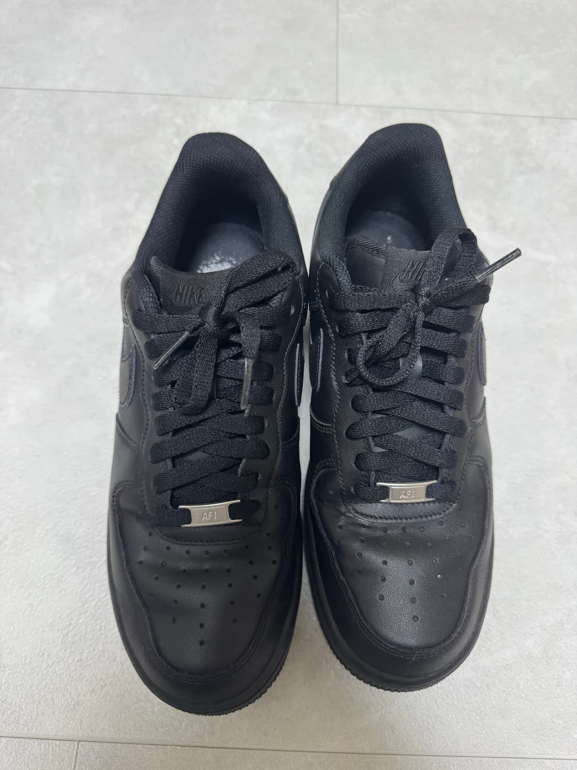 나이키 에어포스 1 블랙 265 사이즈 상품이미지4