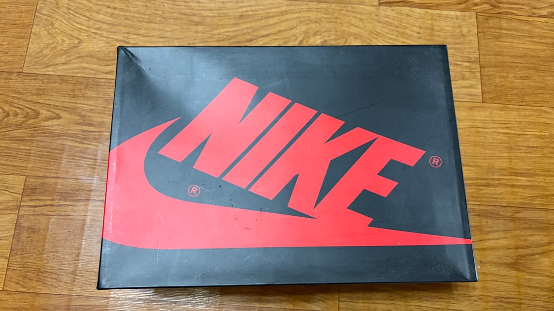 조던 1 레트로 하이 OG 쉐도우 2.0 260 상품이미지2