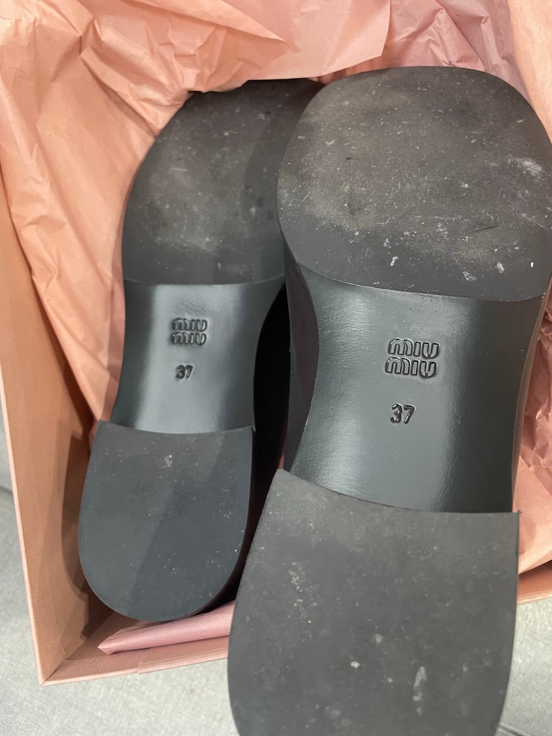 미우미우 페니로퍼 써클로고 37 상품이미지5