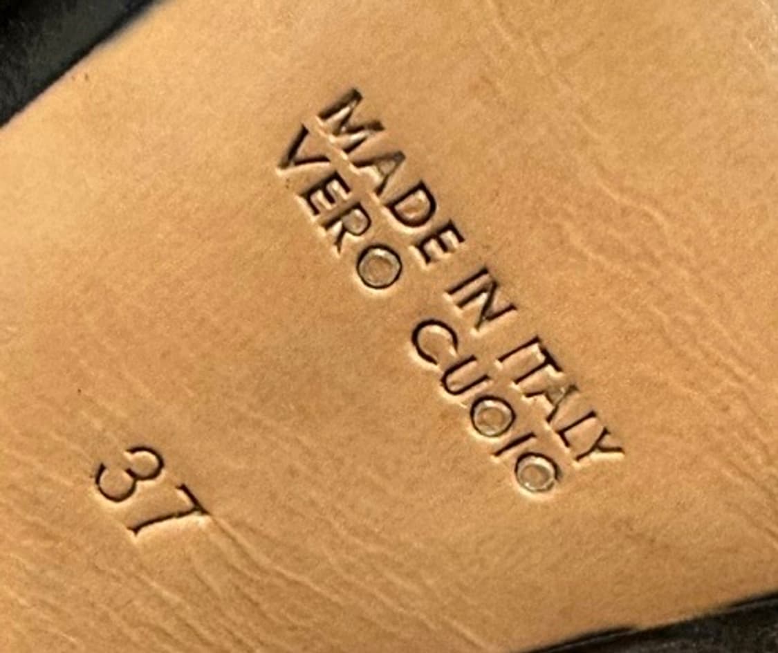 골든구스 디럭스 힐 상품이미지4