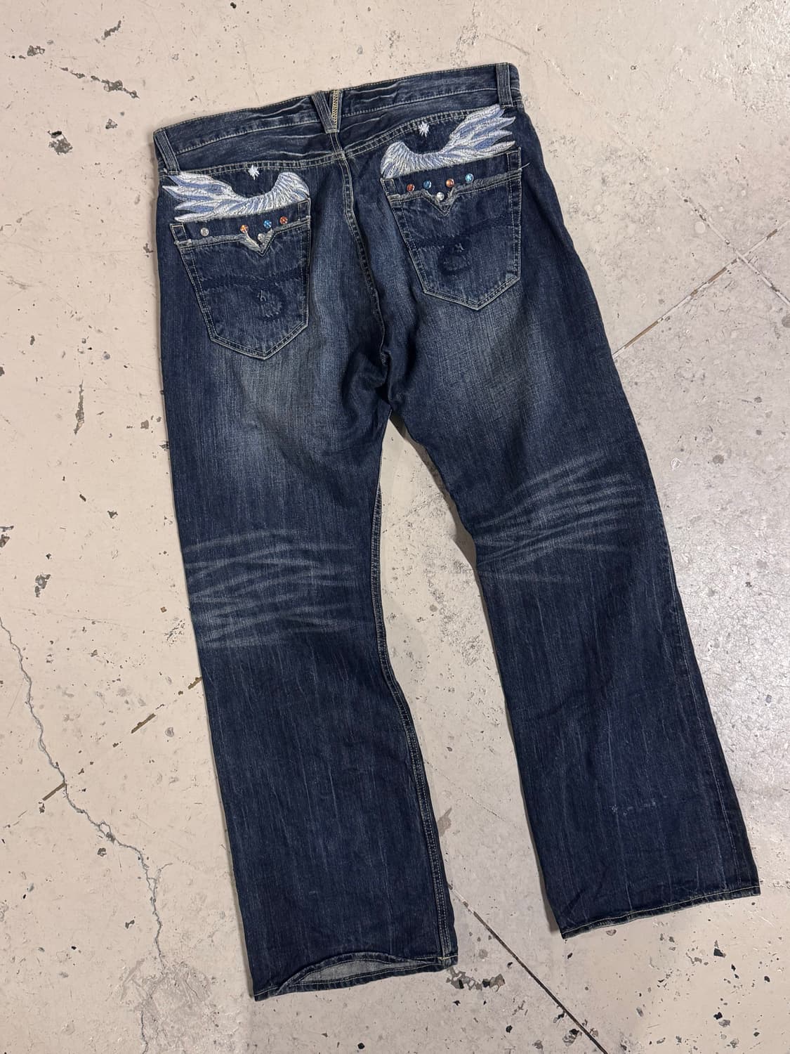 JPN 비즈 스컬 자수 워싱 데님팬츠  상품이미지2