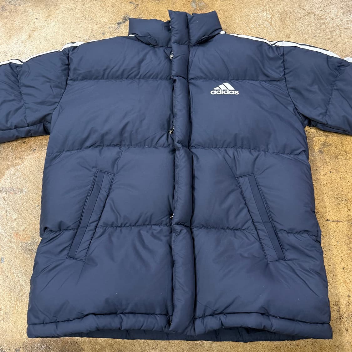 아디다스 네이비 숏패딩  상품이미지3