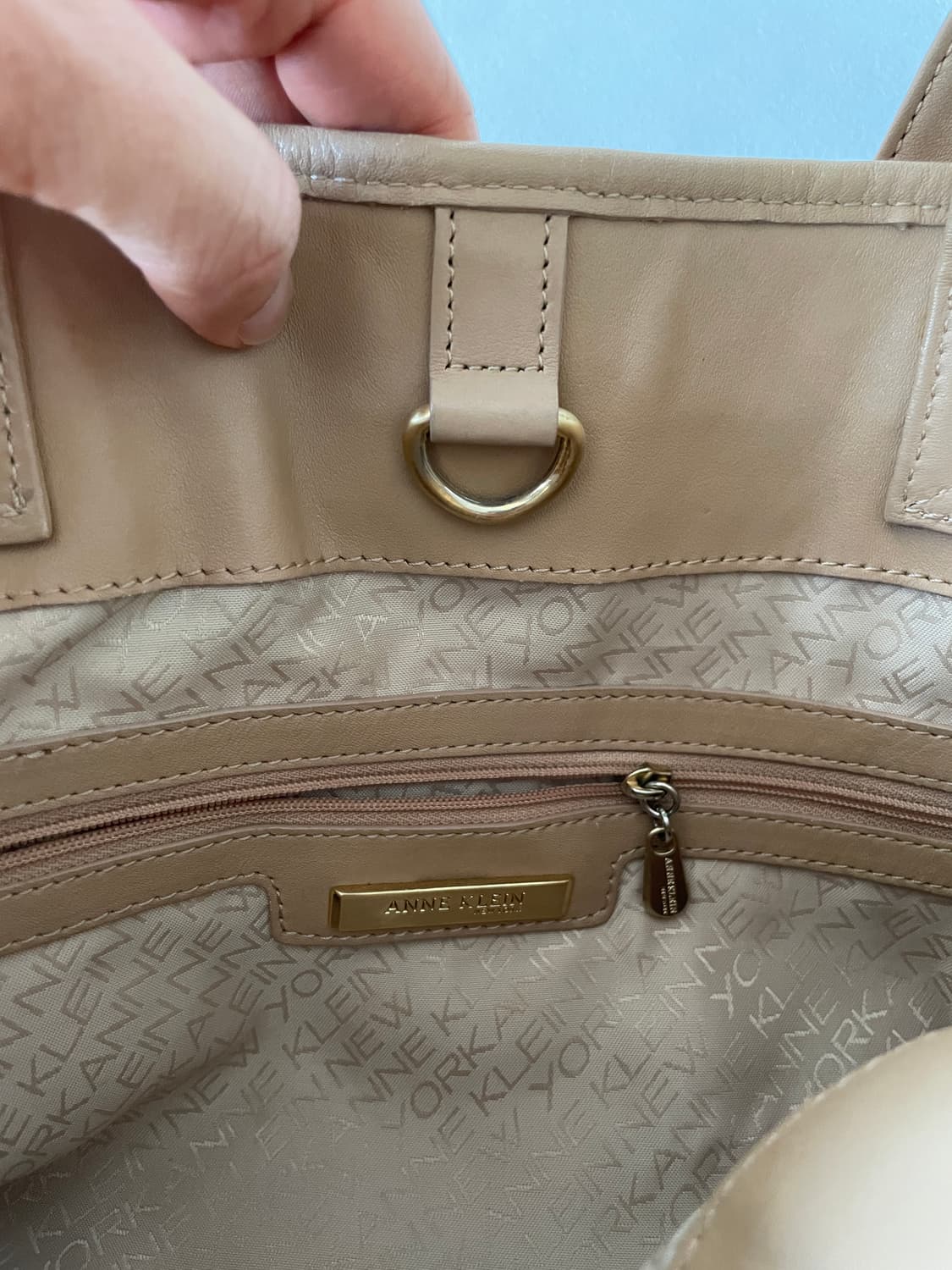 앤클라인(ANNE KLEIN) 레더 위밍 토트백 상품이미지9