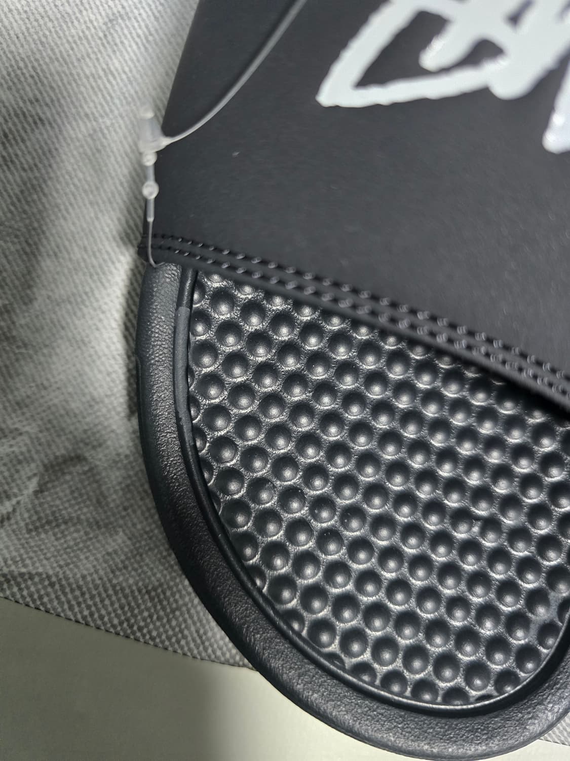 [새상품] 290 나이키 x 스투시 베나시 슬라이드 오프 느와르 상품이미지6