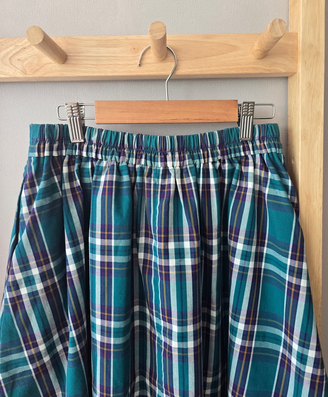 GU 그린 체크 플레어 스커트 (뒷밴딩 / 포켓) 상품이미지5