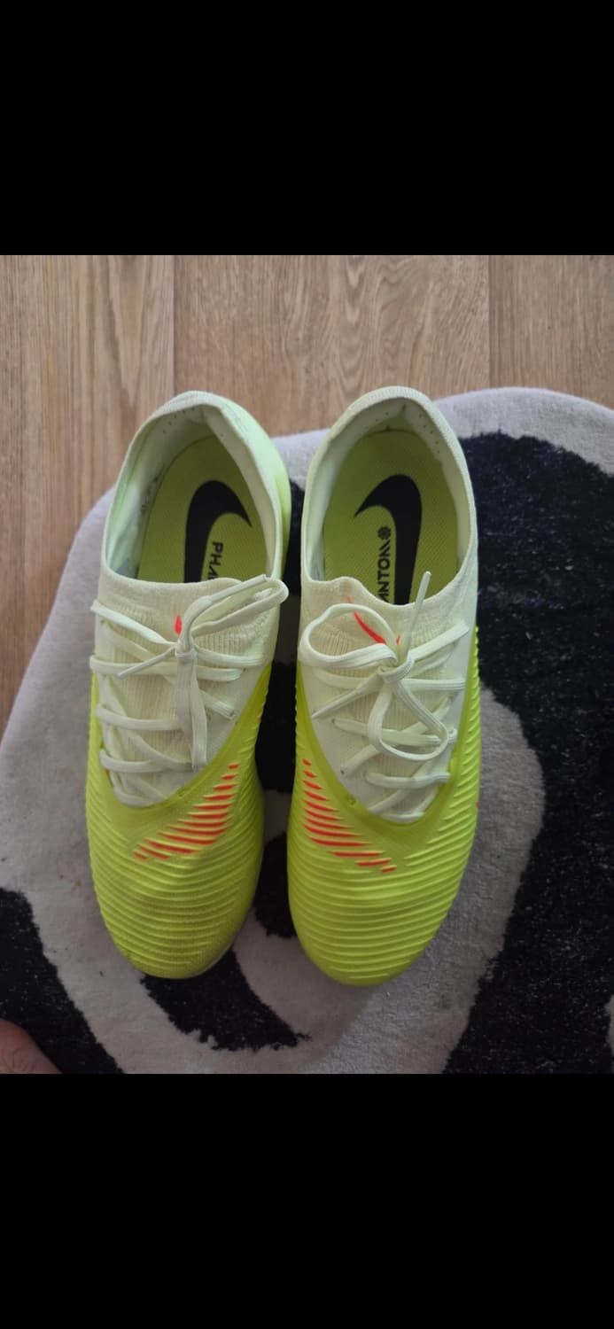 나이키 팬텀gx6로우프로 풋살화 상품이미지1