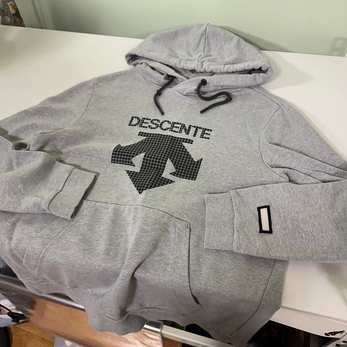 95 M 데상트 빅로고 코튼 후드티 상품이미지2