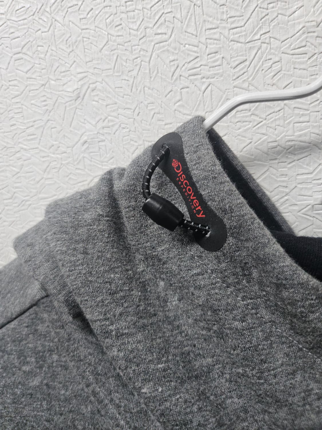 디스커버리(discovery) 후드 트레이닝 상의 상품이미지2