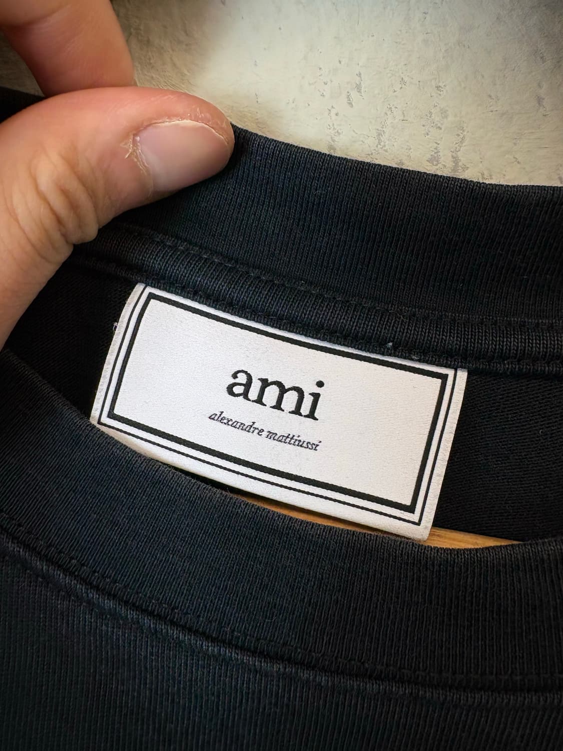 AMI 아미 빅하트 반팔 블랙 상품이미지5