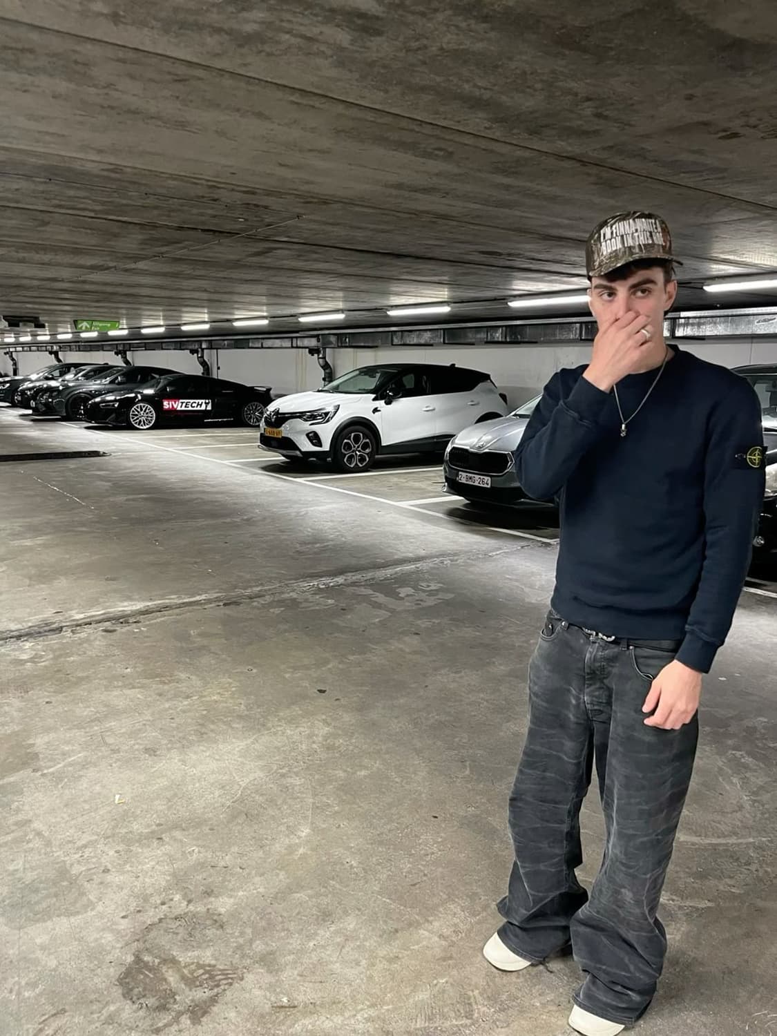 스톤아일랜드 크루넥 맨투맨 블랙 (XL) 105 상품이미지2