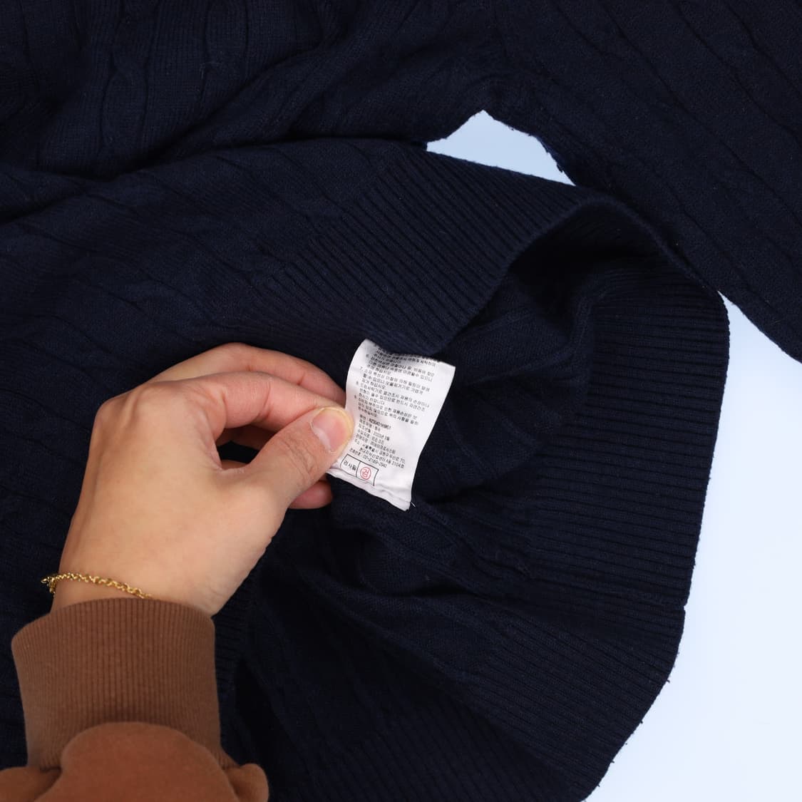 105 버버리힐즈 폴로클럽 케이블 니트 0121H1 상품이미지5