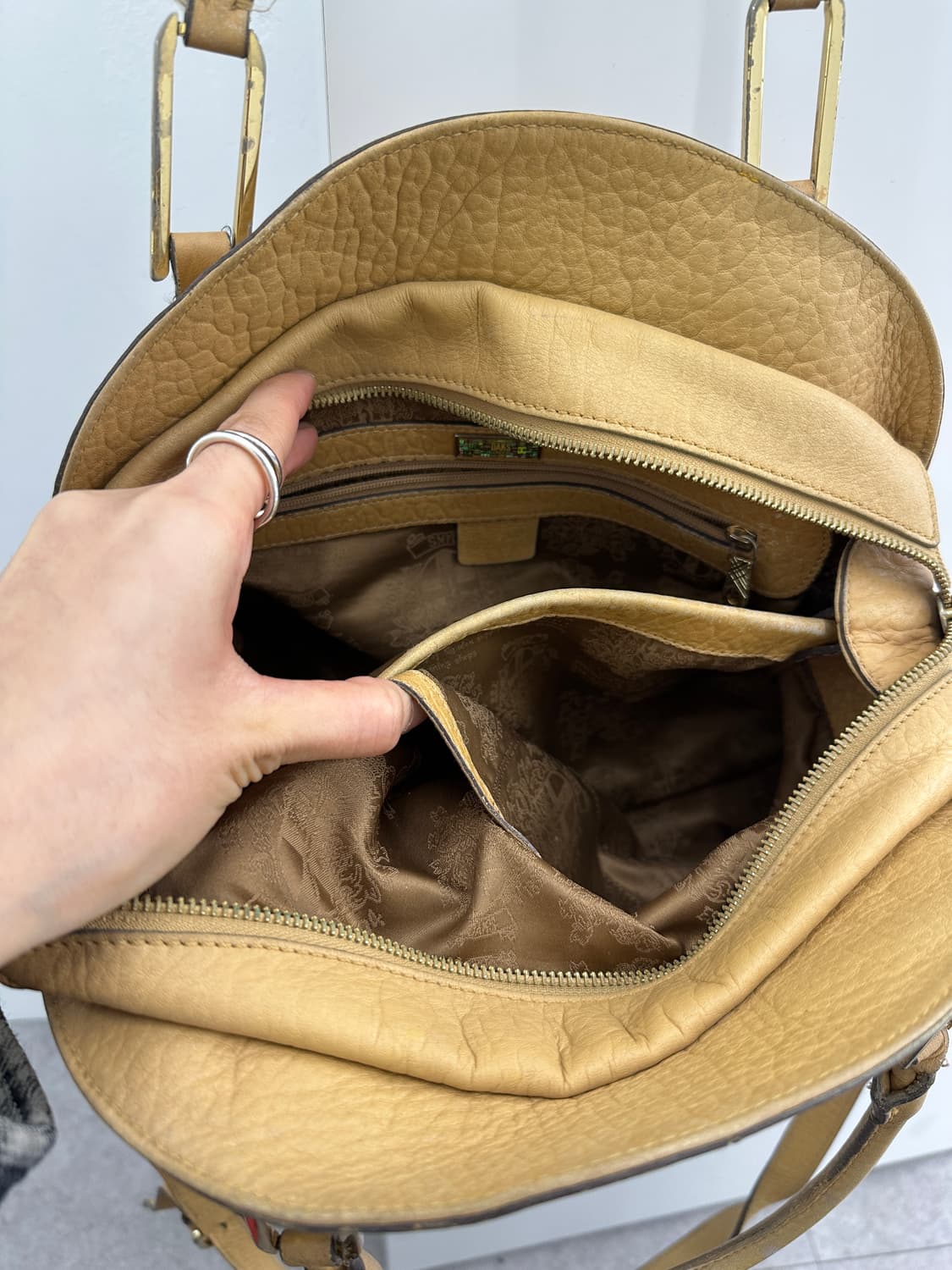 Daks leather stud bag 상품이미지9