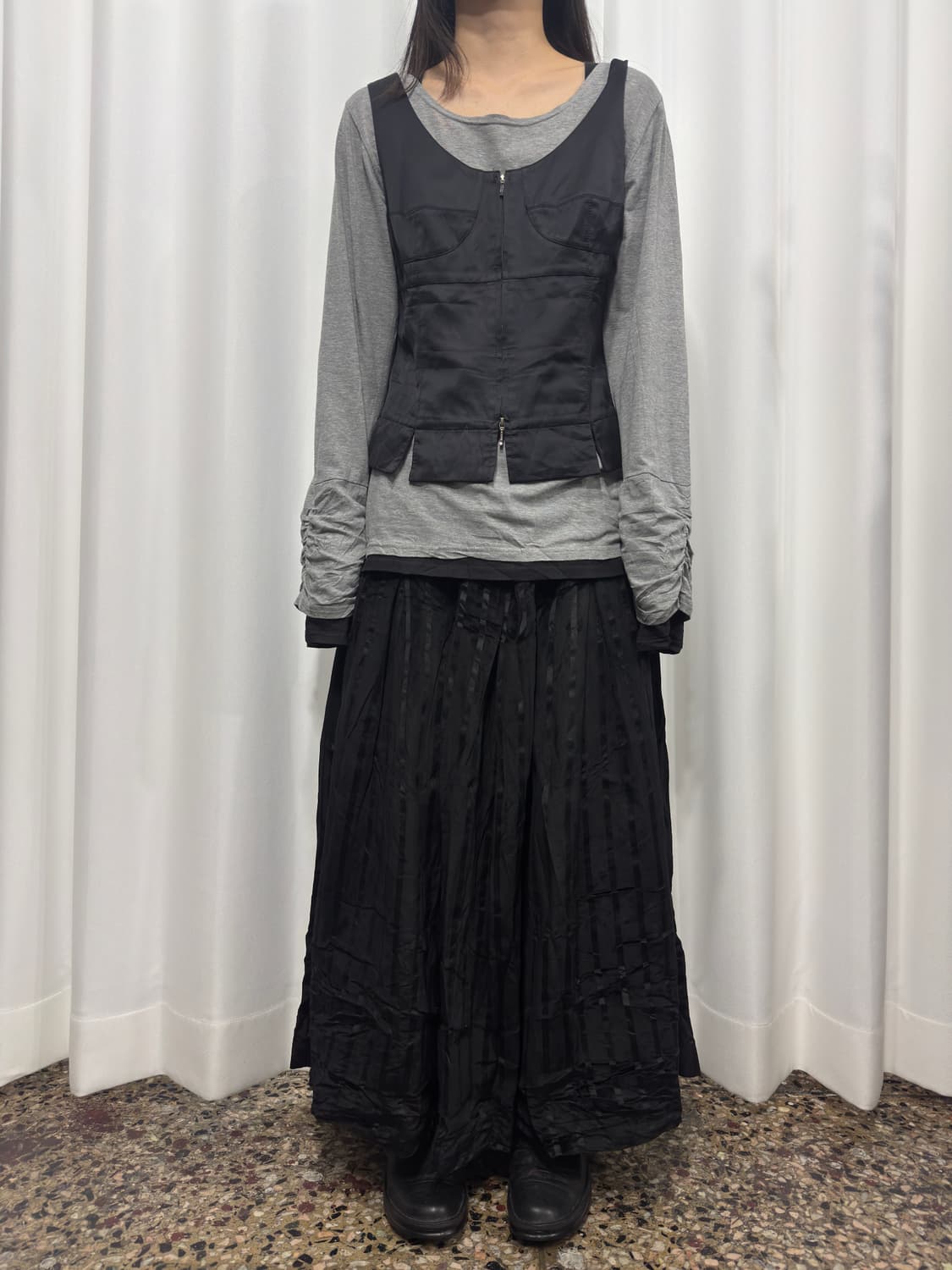 velvet design maxi skirt 상품이미지4