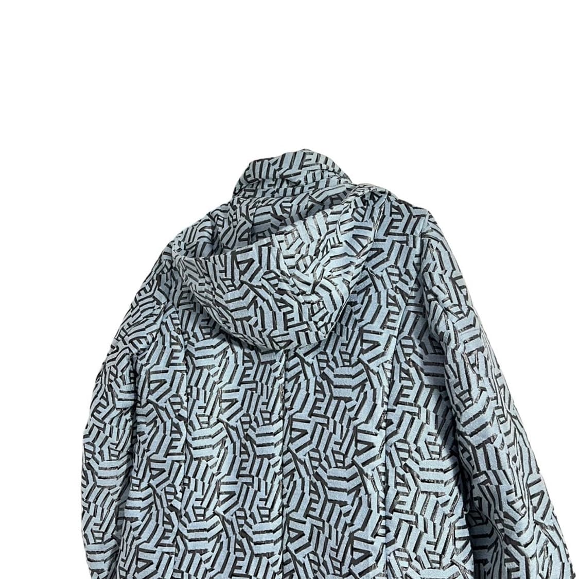 꾸레쥬 패턴 디테일 패디드 자켓 상품이미지6