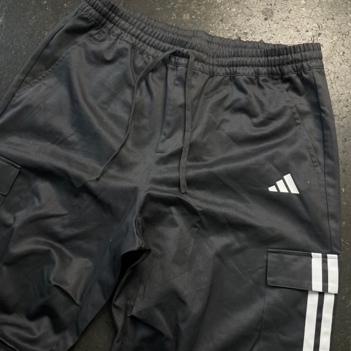 105-110 아디다스 나일론 카고 팬츠  상품이미지2