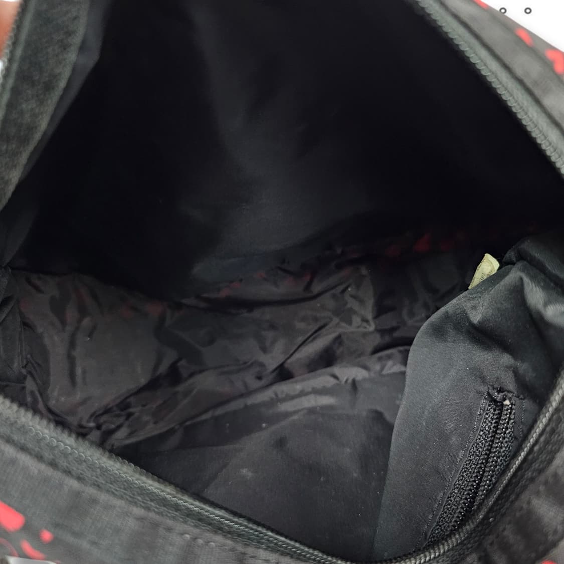 LeSportsac 레스포삭 하트 크로스백 상품이미지8