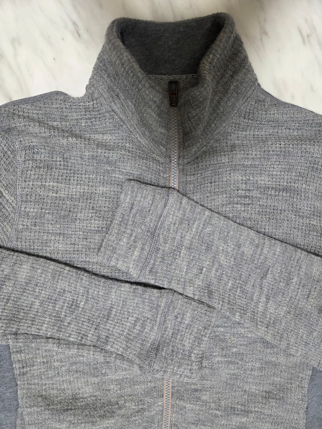 휴고보스 오렌지라벨 니트집업 상품이미지5