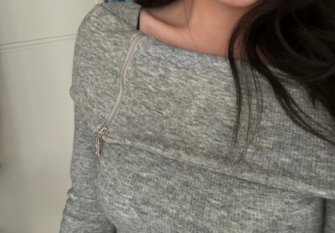 그레이 오프숄더 상품이미지1