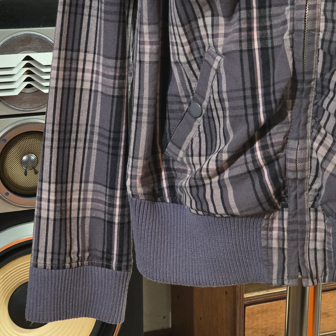 JPN 챠콜 셔링 체크 코튼집업 상품이미지3