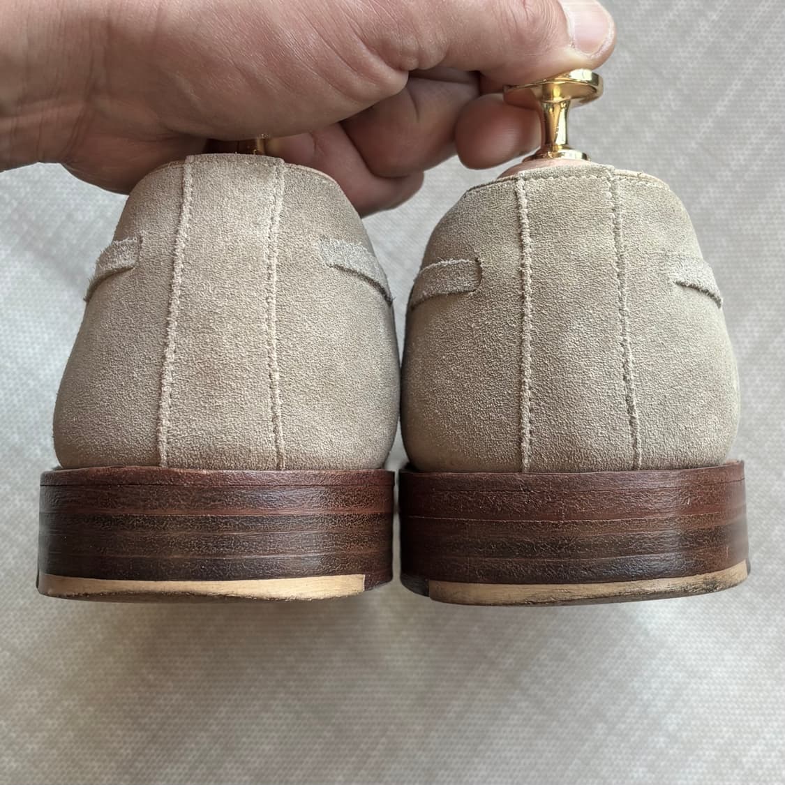 [UK6] Loake LINCOLN 샌드 스웨이드 태슬 로퍼 상품이미지4