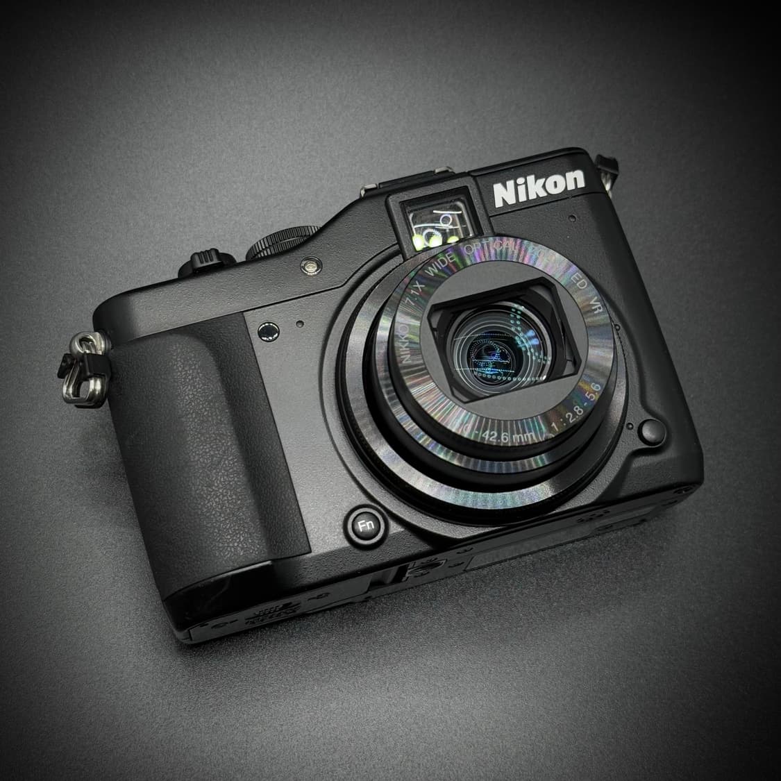 [하이엔드!] 니콘 Coolpix P7000 블랙 디지털카메라 상품이미지1