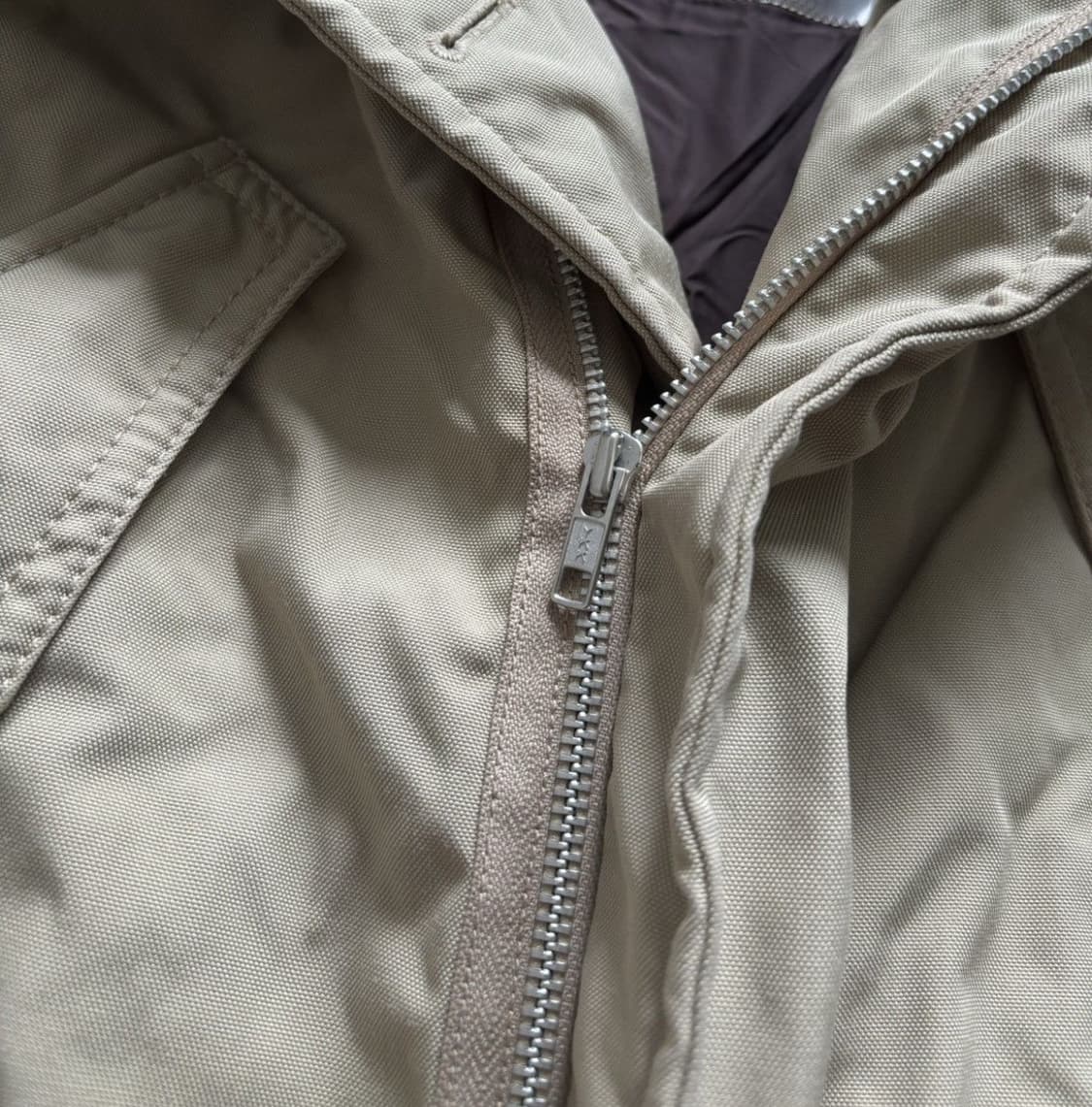 스포츠 프라다 나일론 퍼 카라 코트 상품이미지4