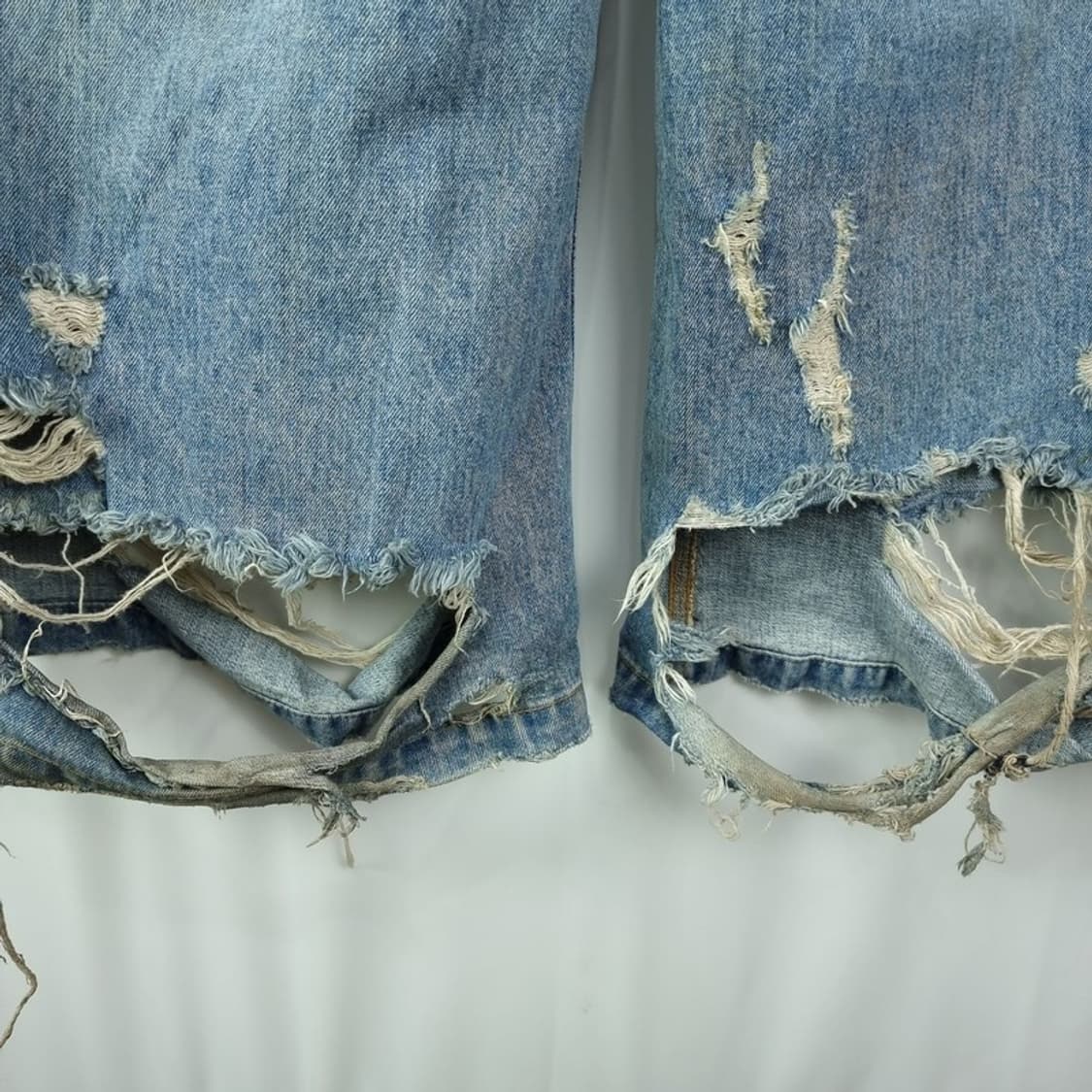 [선데이오프클럽] 더블 웨이스트 디스트레스드 진 더티 워시드 M20291 상품이미지7