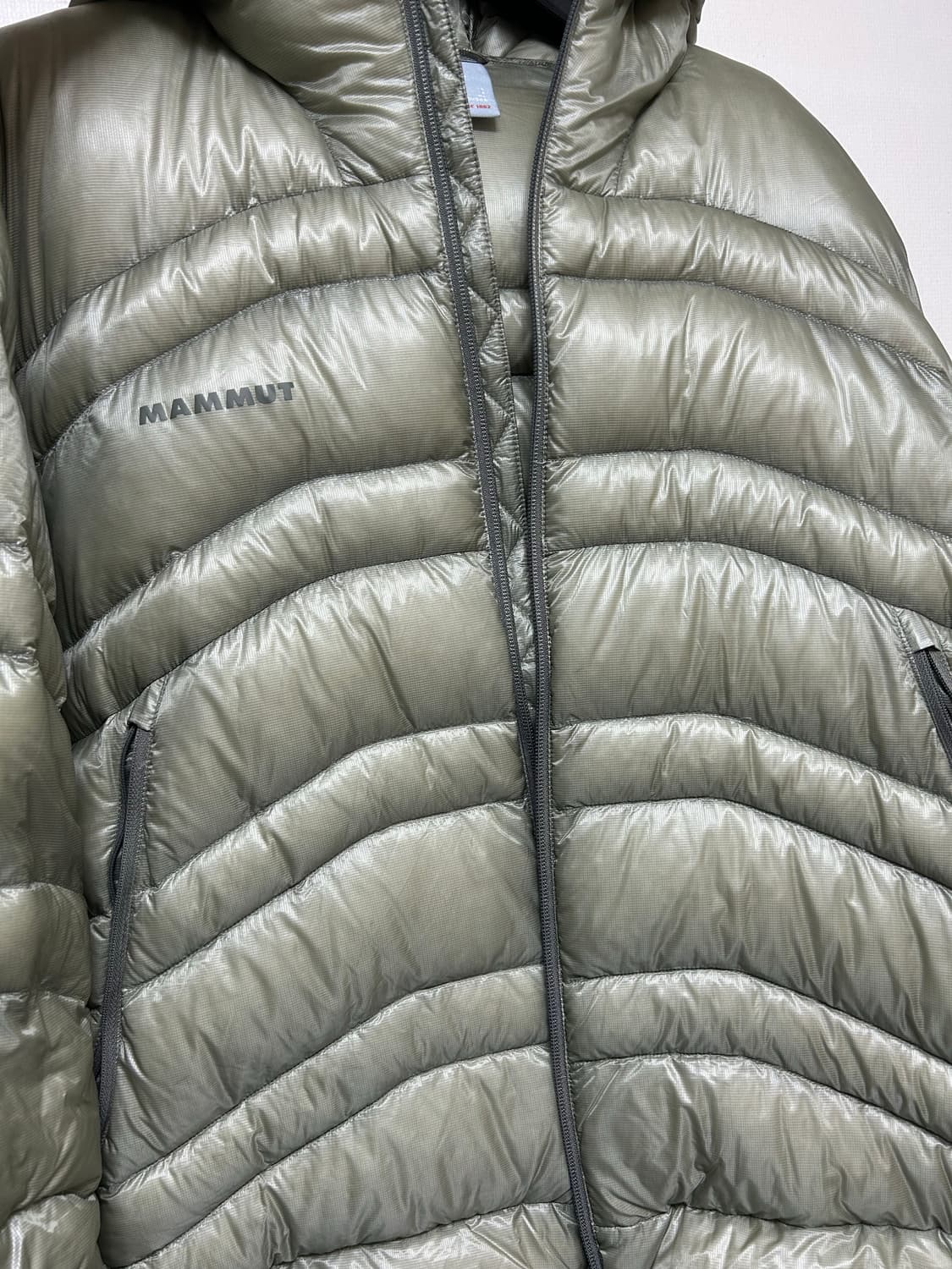 [L] 마무트 루프틱 2.0 인슐레이션 후디드 자켓 상품이미지1