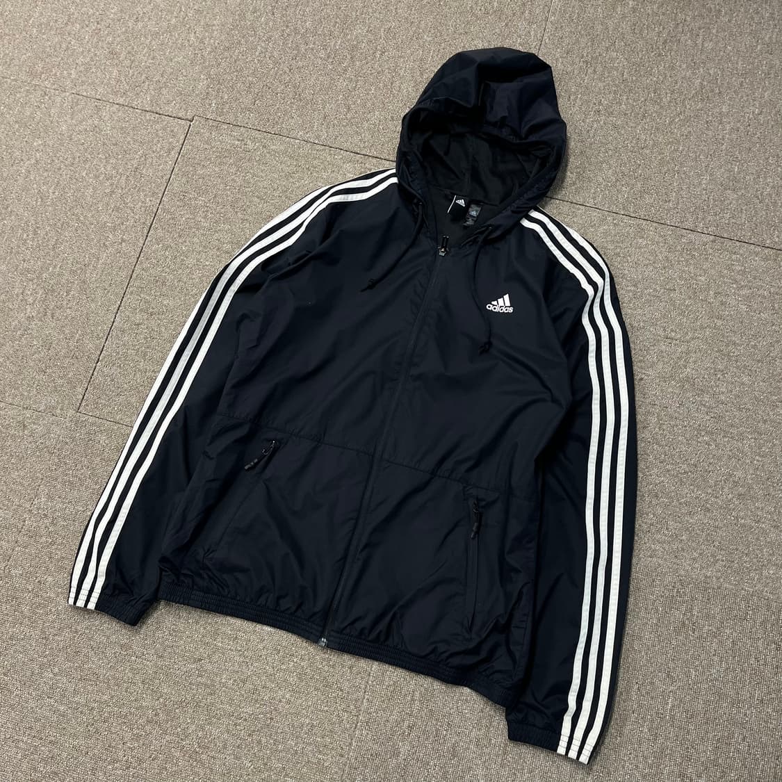  아디다스 후드 바람막이 상품이미지1