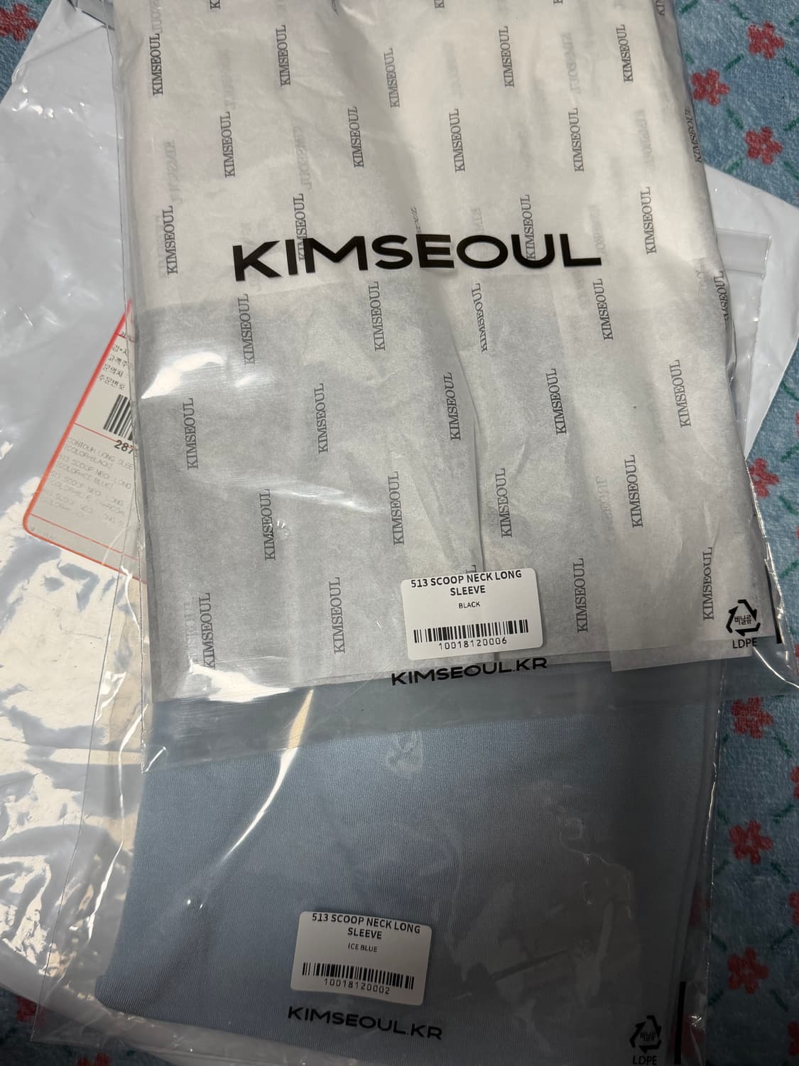 새상품)킴즈서울 SCOOP NECK LONG SLEEVE 블루차콜 상품이미지3
