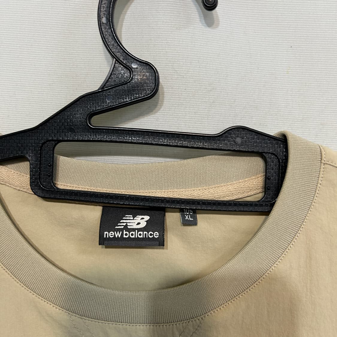 뉴발란스 우븐 웜업 맨투맨 105 상품이미지2