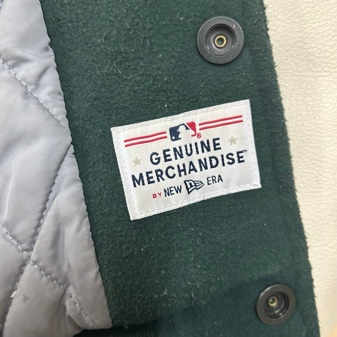 (L)뉴에라 오클랜드 어슬레틱스 스타디움 바시티 자켓 상품이미지8